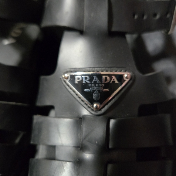 PRADA Monolith Black rubber sandals Size 38 / 7.5 - Picture 6 of 13